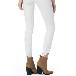 💐Joe’s Charlie Fit Jeans w/ Gathered Hem NWT